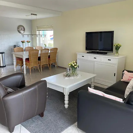 119 * جوليانادورب